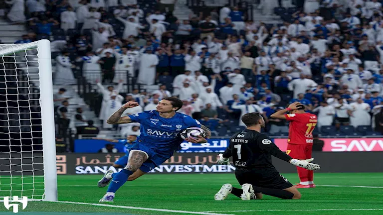 الهلال والقادسية يتقاسمان النقاط في مباراة مثيرة بالدوري السعودي 1 الهلال والقادسية يتقاسمان النقاط في مباراة مثيرة بالدوري السعودي