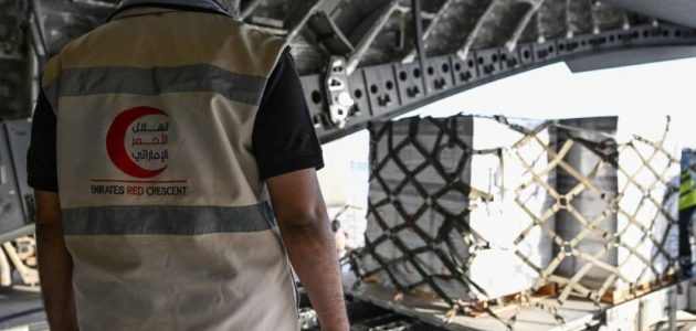 بتوجيهات رئيس الدولة: الإمارات تُرسل 40 طناً من المساعدات الإنسانية إلى أفغانستان في خطوة تاريخية 1 بتوجيهات رئيس الدولة: الإمارات تُرسل 40 طناً من المساعدات الإنسانية إلى أفغانستان في خطوة تاريخية