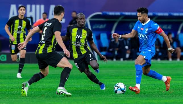 تحالف يضم 8 أندية بقيادة الهلال والاتحاد يطالب بزيادة عدد اللاعبين الأجانب في الدوري السعودي
