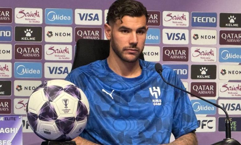 ثيو هيرنانديز يكشف عن سعادته بالانضمام للهلال ويؤكد تحديات كرة القدم في السعودية