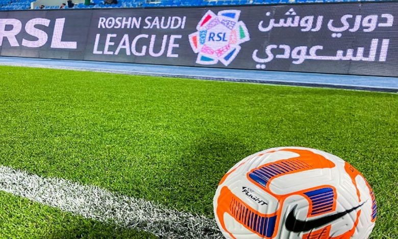 جماهير دوري روشن تستعد لعودة المنافسة في الجولة الثانية يوم الجمعة المقبل 1 جماهير دوري روشن تستعد لعودة المنافسة في الجولة الثانية يوم الجمعة المقبل