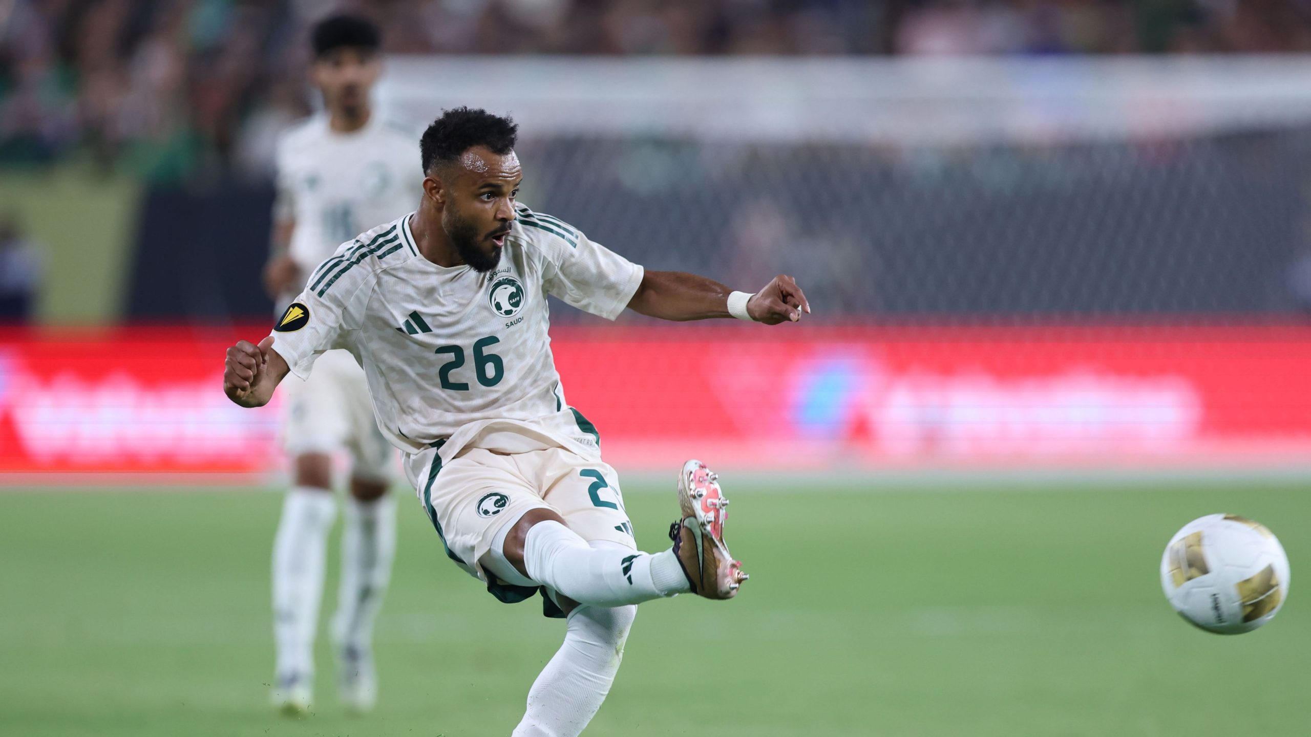 حسين عبد الغني يكشف عن فوائد ودية منتخب السعودية أمام مقدونيا