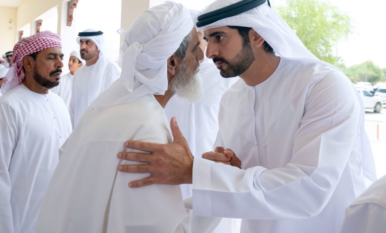حمدان بن محمد يشارك في تقديم واجب العزاء لأسرة سعيد عامر حمد النيادي: لحظات إنسانية تلامس القلوب