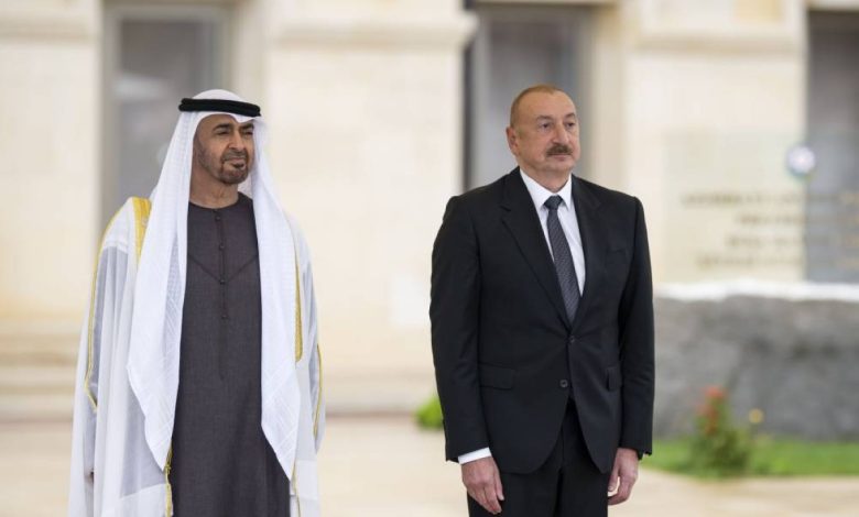 رئيس الدولة يصل كاراباخ في استقبال رسمي مع الرئيس الأذري: لحظة تاريخية تعزز العلاقات الثنائية
