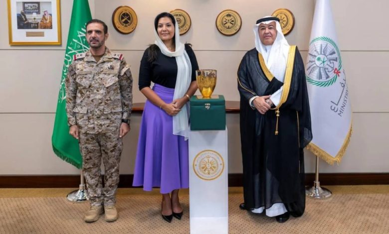 ريما بنت بندر تتفقد الملحقية العسكرية السعودية في واشنطن لتعزيز العلاقات الدفاعية 1 ريما بنت بندر تتفقد الملحقية العسكرية السعودية في واشنطن لتعزيز العلاقات الدفاعية