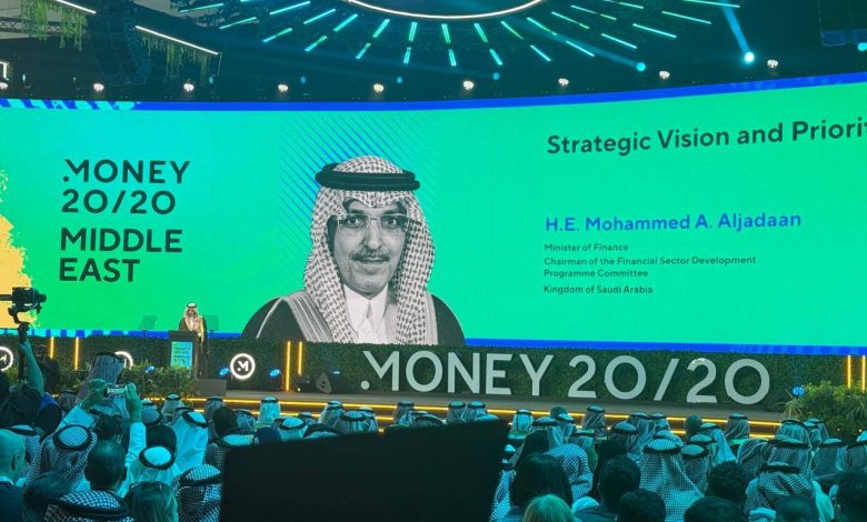 سوق المال السعودية يتصدر قائمة الأسرع نمواً عالمياً بقيمة تتجاوز 2.4 تريليون ريال وفقاً لتصريحات الجدعان 1 سوق المال السعودية يتصدر قائمة الأسرع نمواً عالمياً بقيمة تتجاوز 2.4 تريليون ريال وفقاً لتصريحات الجدعان