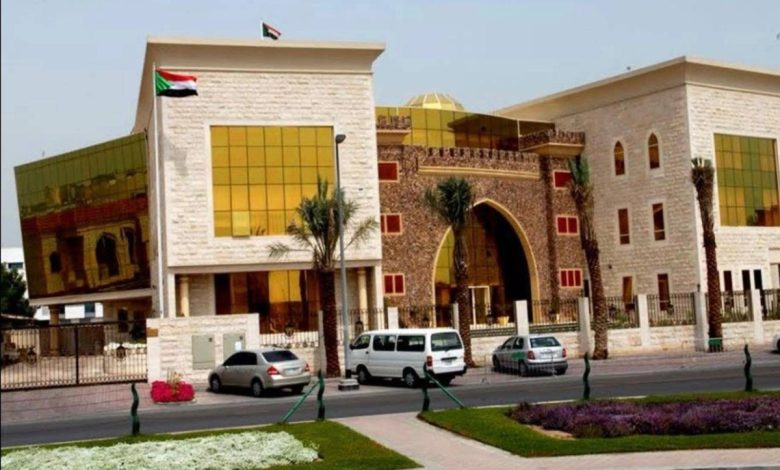 عودة خدمة إصدار جوازات السفر بالقنصلية السودانية في دبي: فرصة جديدة للمغتربين!
