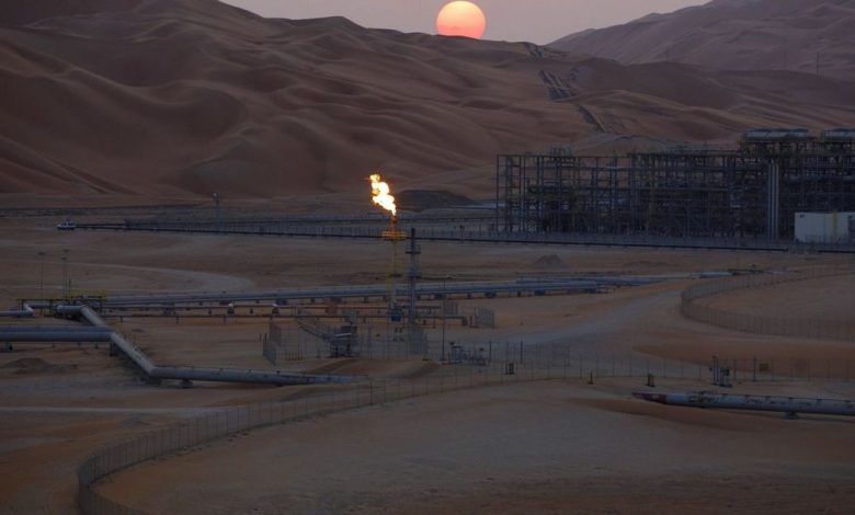 نمو الإنتاج الصناعي السعودي يتسارع بفضل انتعاش قطاع النفط 1 نمو الإنتاج الصناعي السعودي يتسارع بفضل انتعاش قطاع النفط