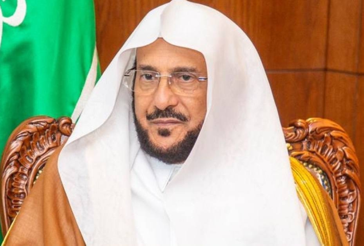 وزير الشؤون الإسلامية يعلن عن إقامة صلاة الخسوف غداً في جميع المساجد بالمملكة
