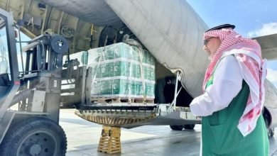 وصول الطائرة الإغاثية السعودية الثالثة والستين لدعم الفلسطينيين في غزة